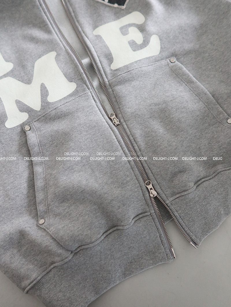 Heart patch oversized-fit hooded zip-up