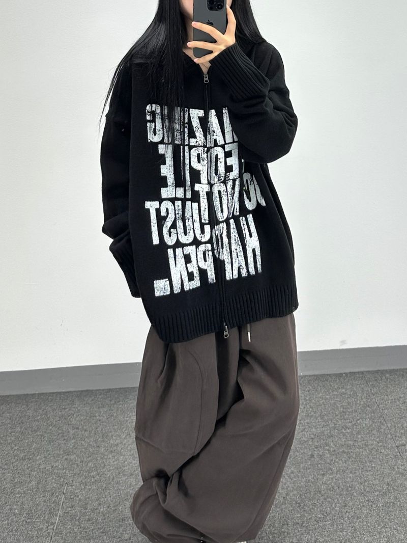 sleek line one-tuck pants