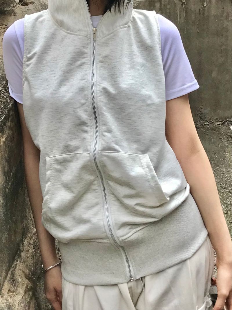 Elaine vest