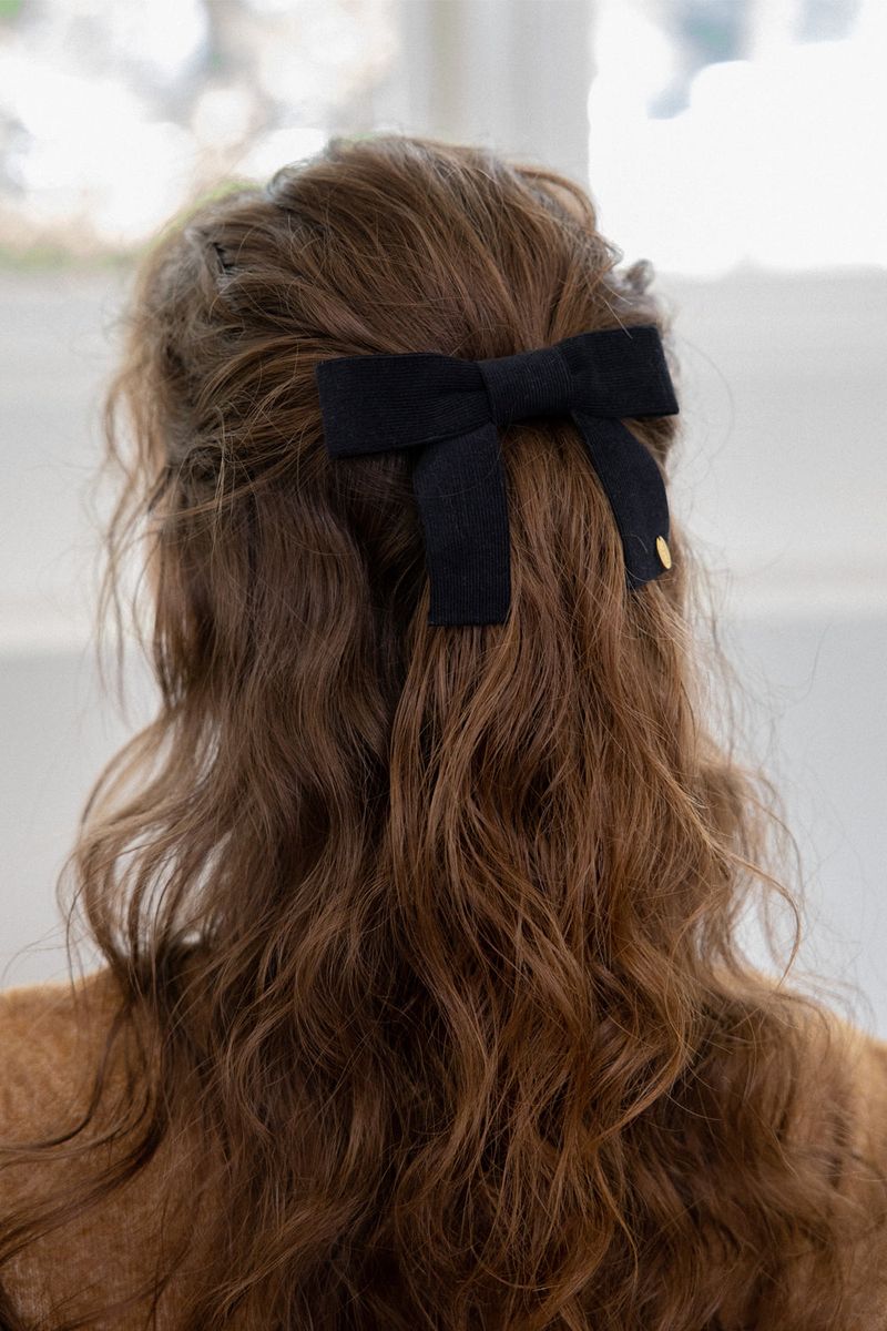  Black corduroy ribbon hairpin