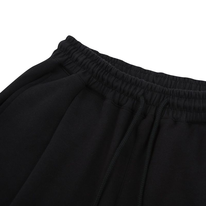 Double Loop Logo One Tuck Bermuda Pants Black