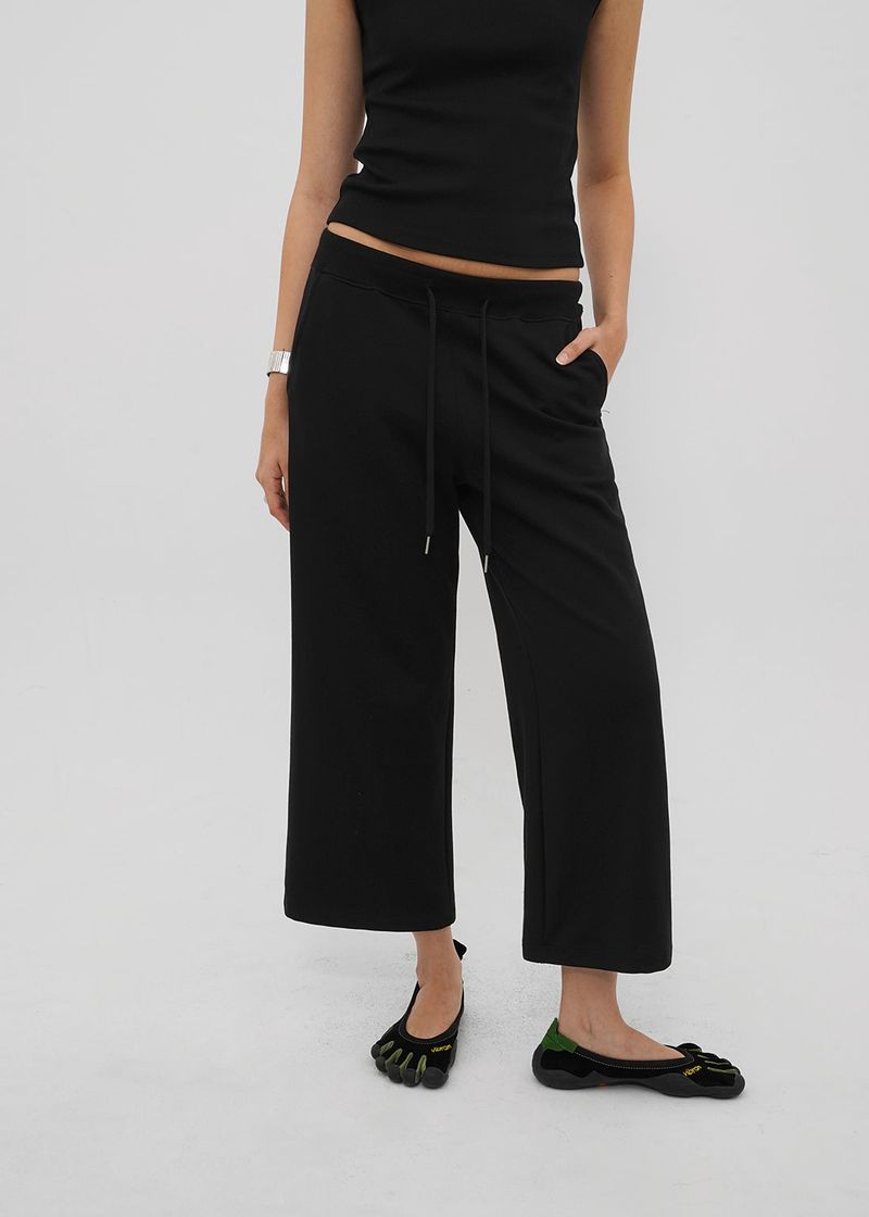 [B-BASIC] Air Sweat Capri Banding Pants