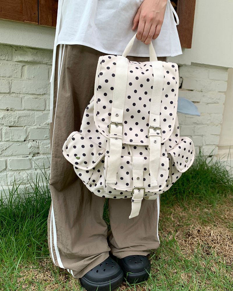 WONDER WONDER(ワンダーワンダー)の「Mookin dot buckle pocket backpack(Bags)」