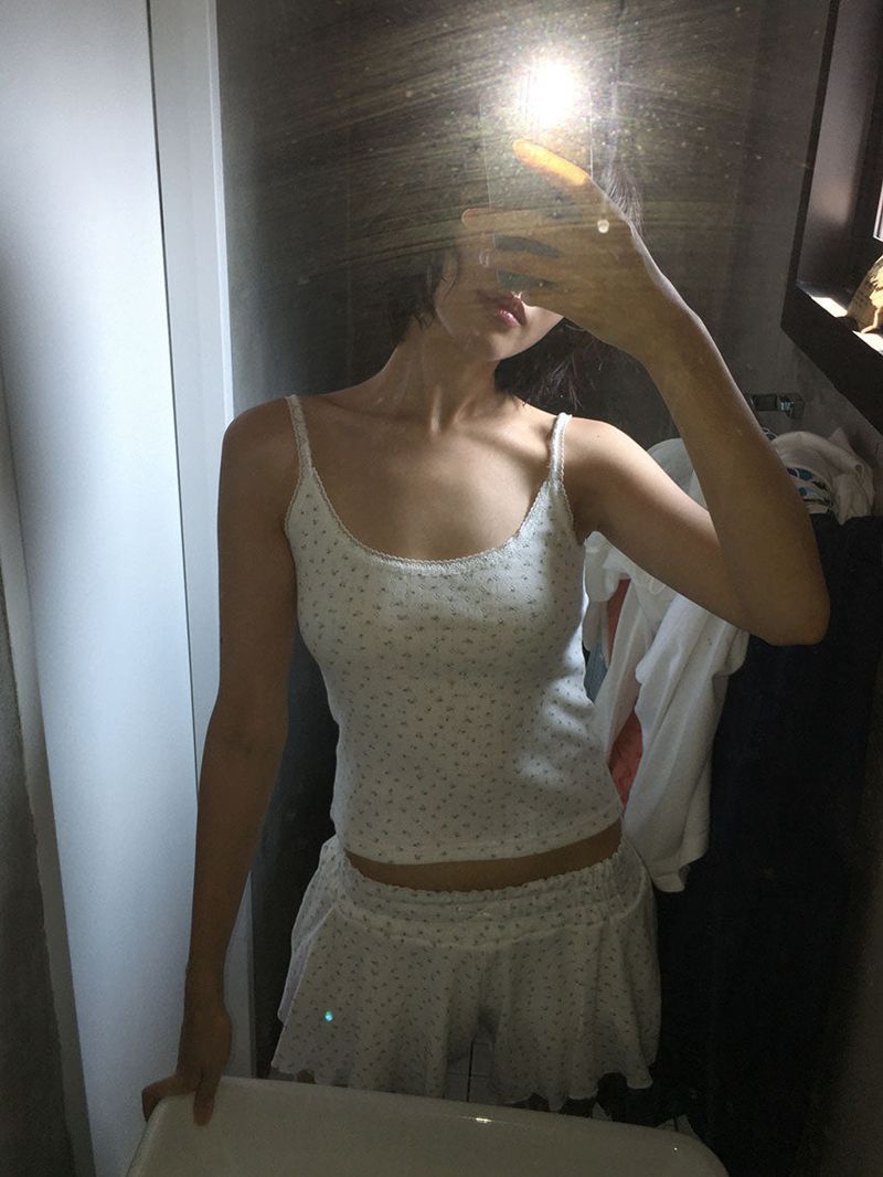 POINTEL LACE SLEEVELESS