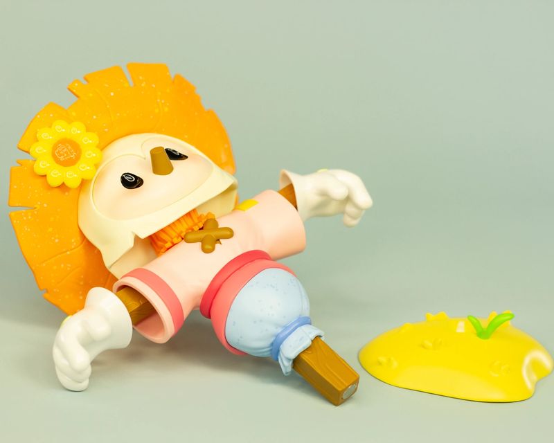 MEEGO-Scarecrow
