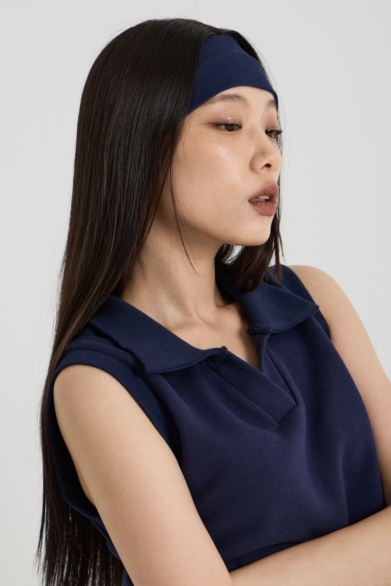 Sleeveless collar vest, Navy