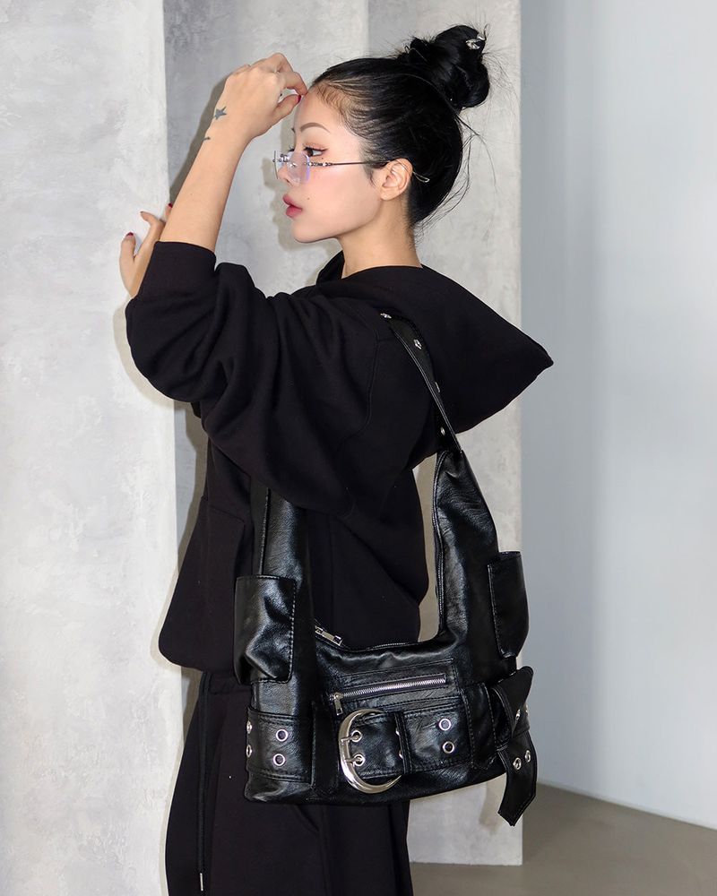 Big Buckle Pocket Punching Shoulder Bag