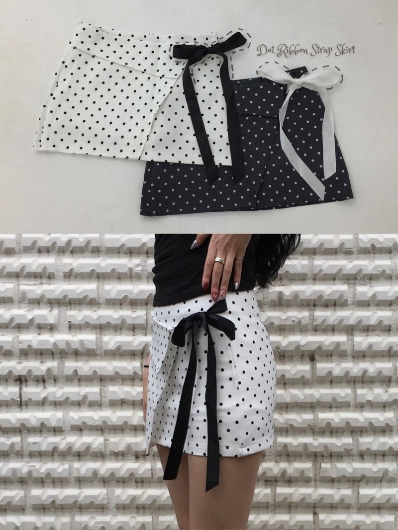 onthenextpage（オンザネクストページ）の「Dot Ribbon Strap Skirt（Skirts）」