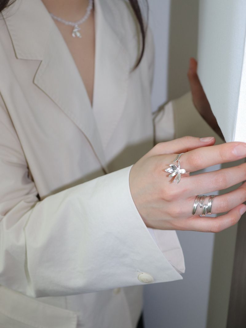 FLOWER RING