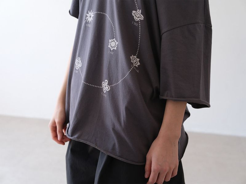 Chakra Drape T-shirt (Charcoal)