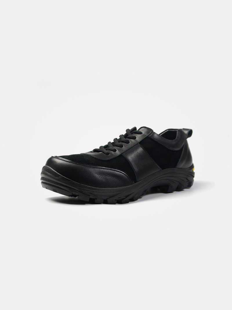 【MADE】Uven, Black