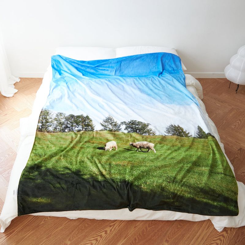 photozeniagoods(フォトゼニアグッズ)の「Gangwondo sheep 2 blanket L size(Fashion Accessories)」