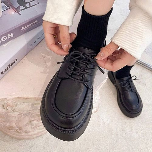 VIVIC（ビビク）の「シティグリルプラットフォームローファー (BLACK)（シューズ）」