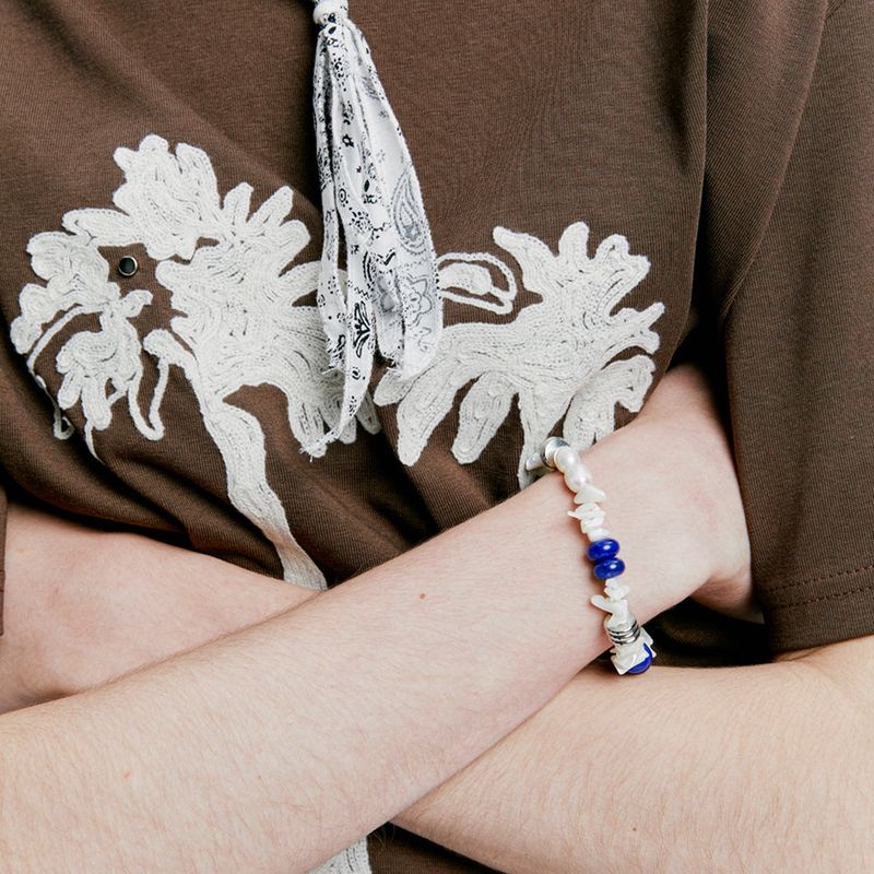 palm tree & eyelet chain needlework t-shirt brown