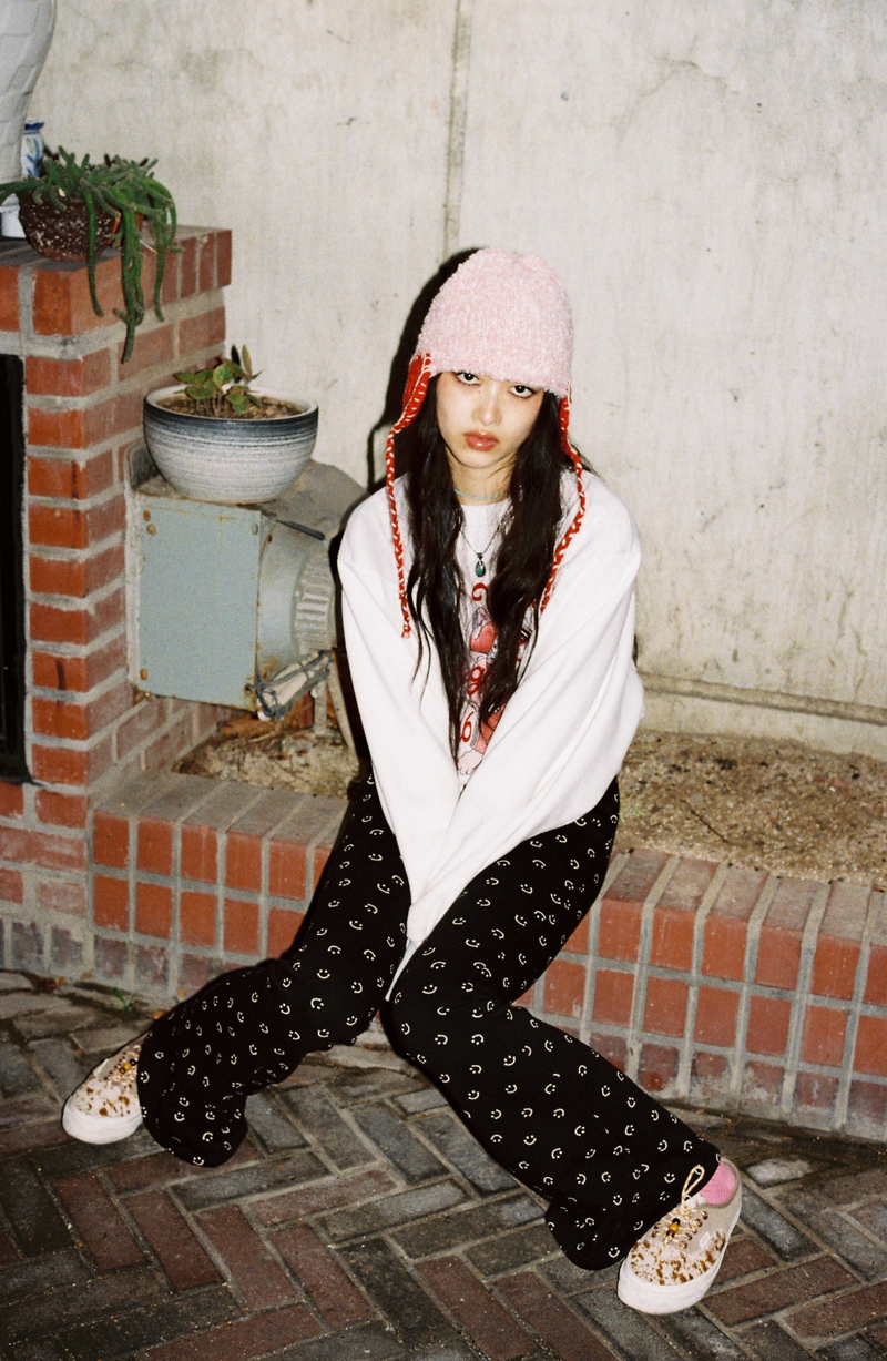 smile winter boot cut pants black