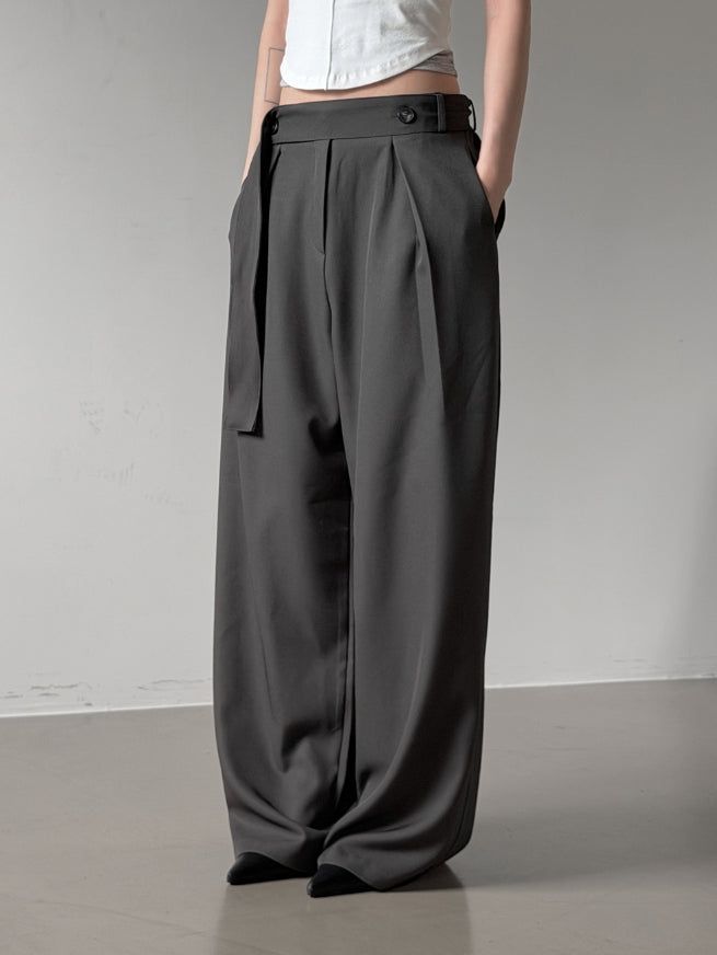 Bandell Strap Pintuck Slacks