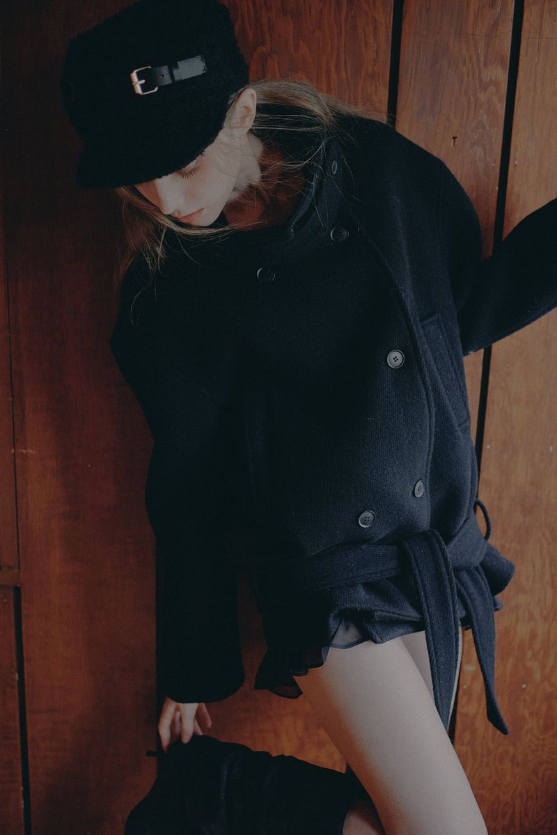 AMBER BELTED DOUBLE COAT black