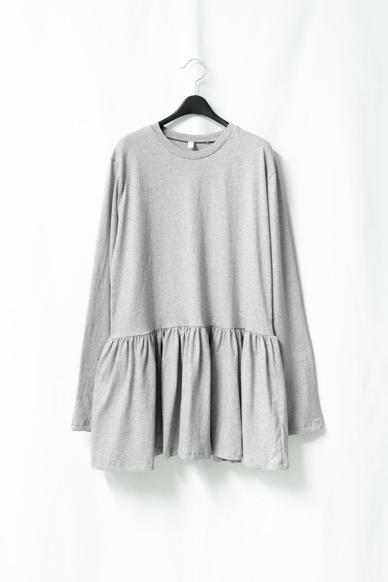 omoosoohy（オムスヒ）の「shirring layered cotton ops(3colors)（Dresses）」