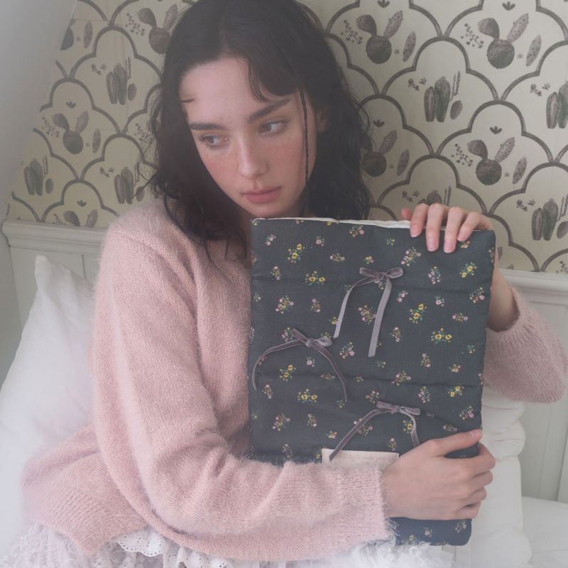 Pillow Notebook Pouch_floral black