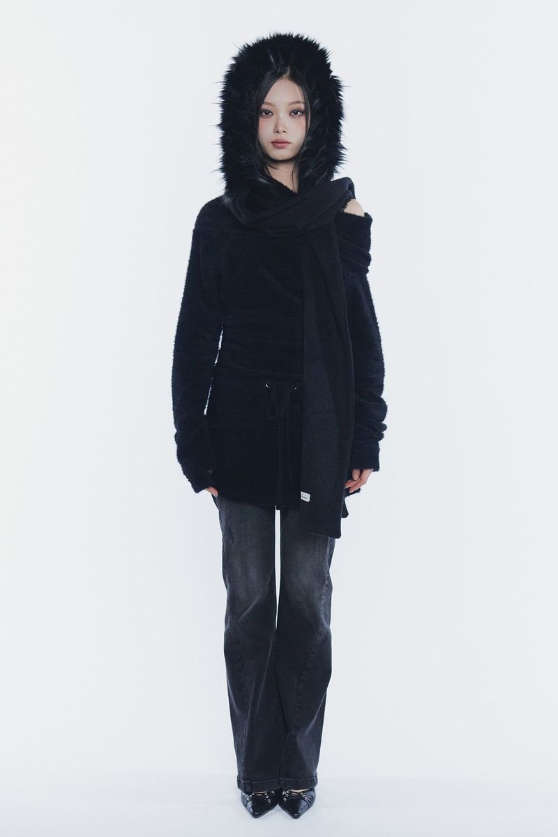 CARRIE HOODED MUFFLER black
