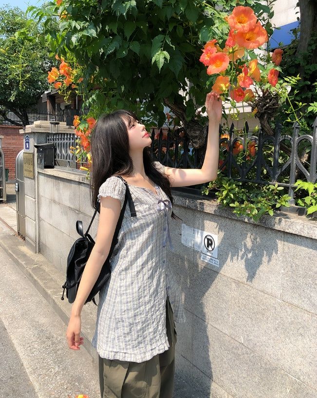 How Lace Ribbon Sleeveless