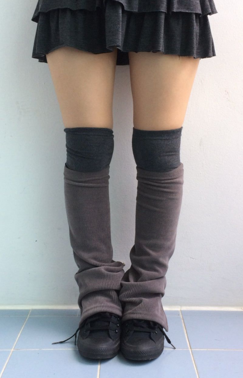 Daily cut leg warmer