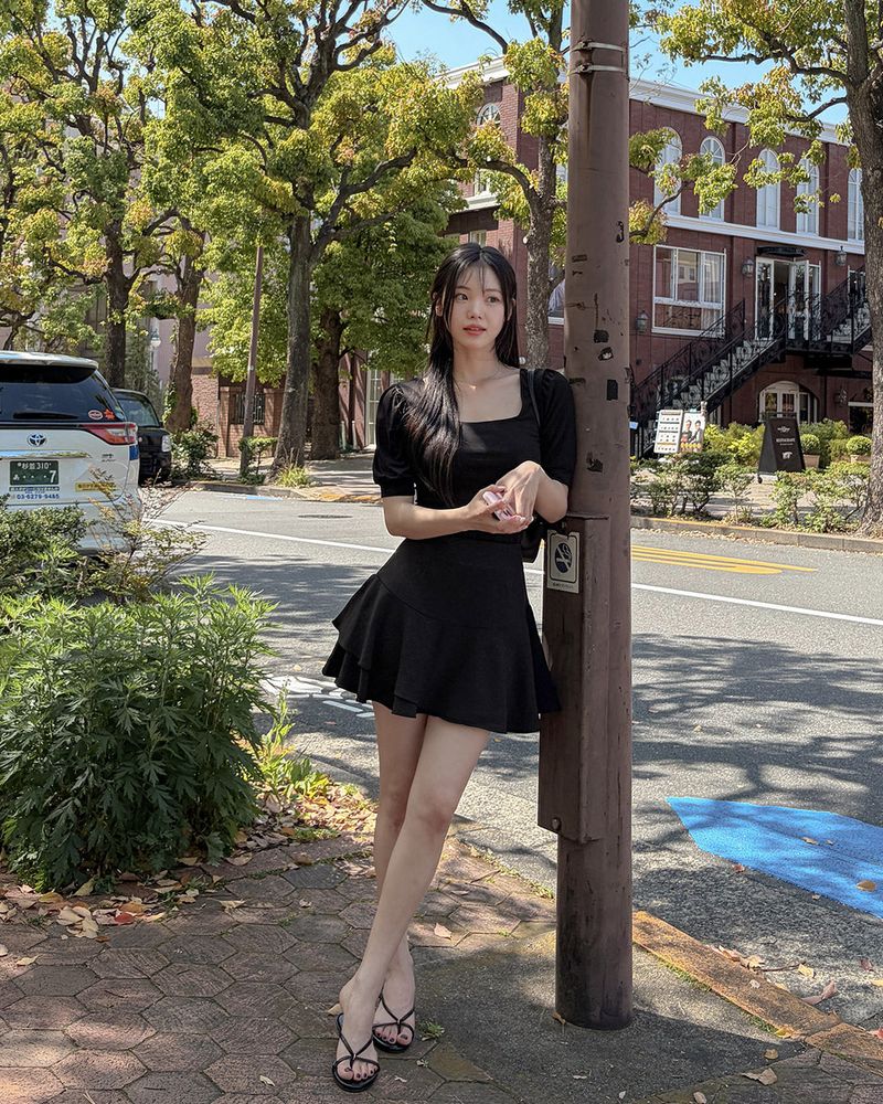 Yenchi frill mini skirt