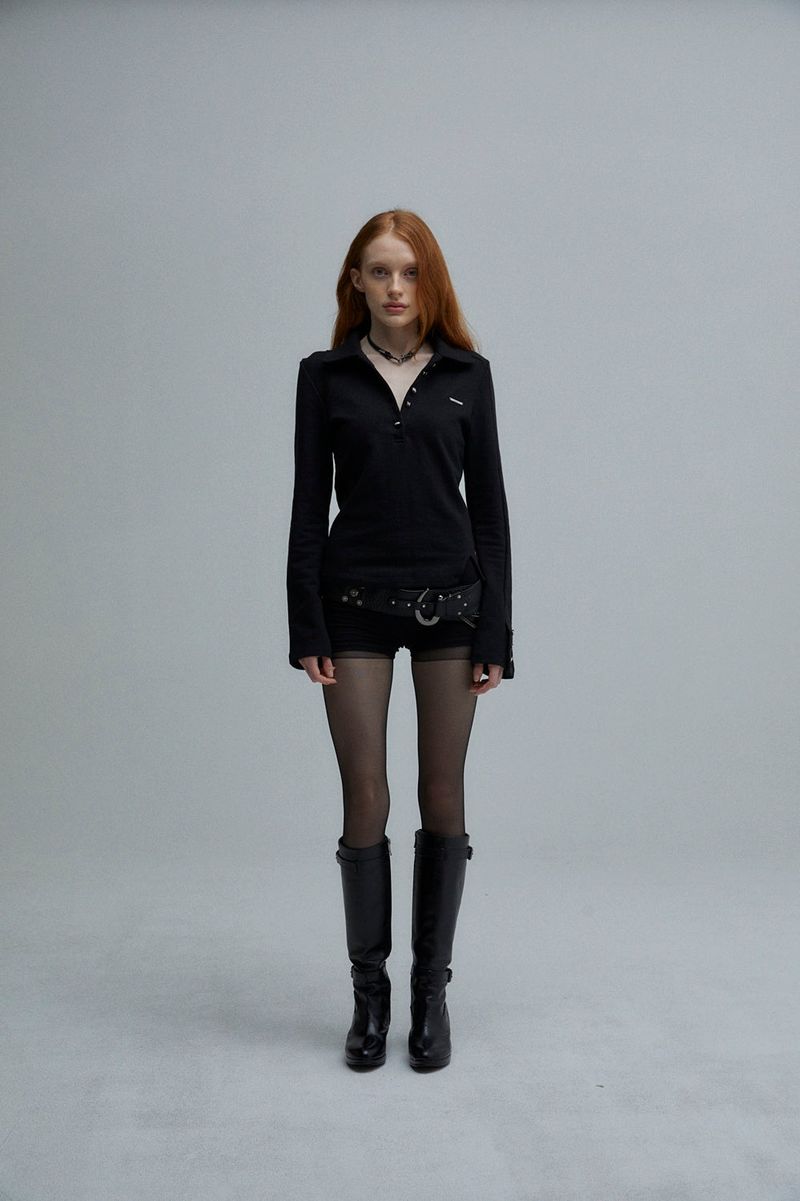 UNBALANCED COLLAR T-SHIRT