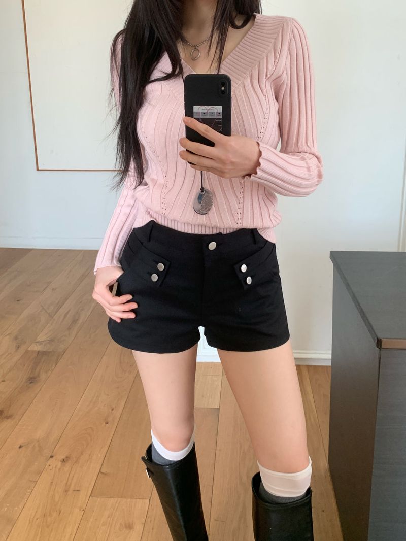 Modern Two Belt Button Bijou Short Pants