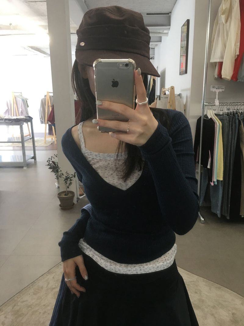 Kaya V-neck long sleeve (5color) 