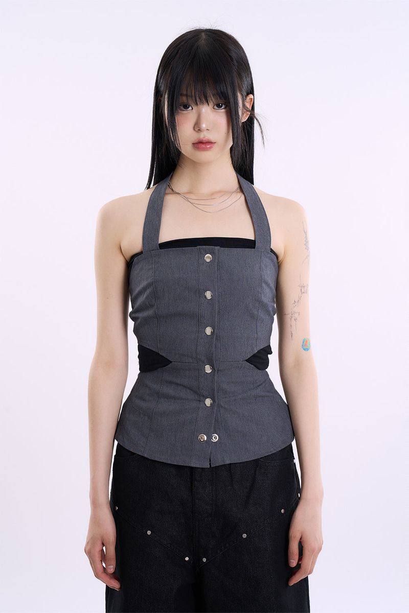 Raucohouse(ラウコハウス)の「Denim snap cut out sleeveless top(Tops)」