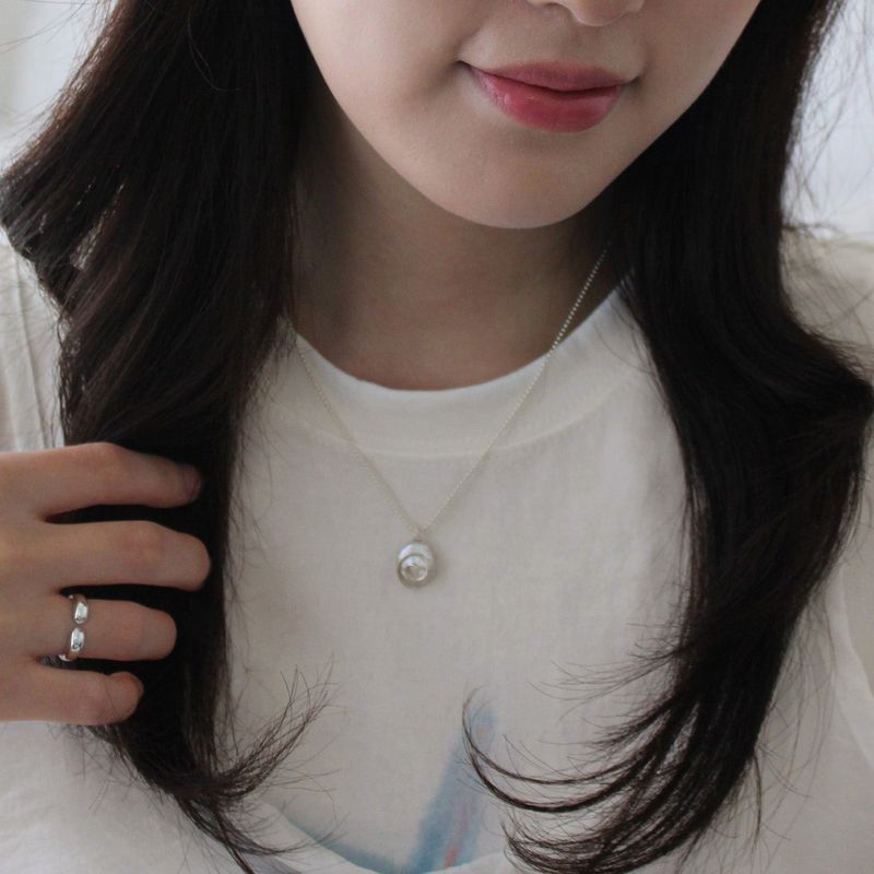 Fresh water pearl necklace