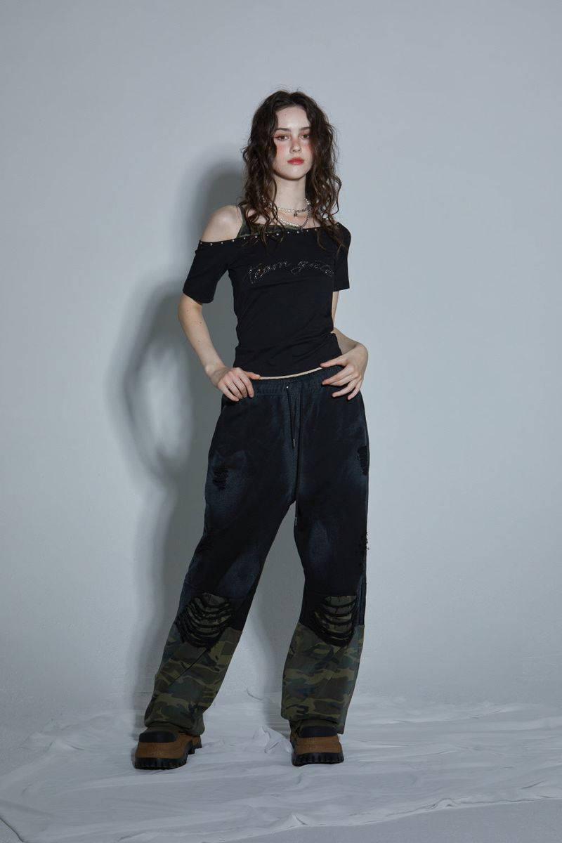 HALF PANTS