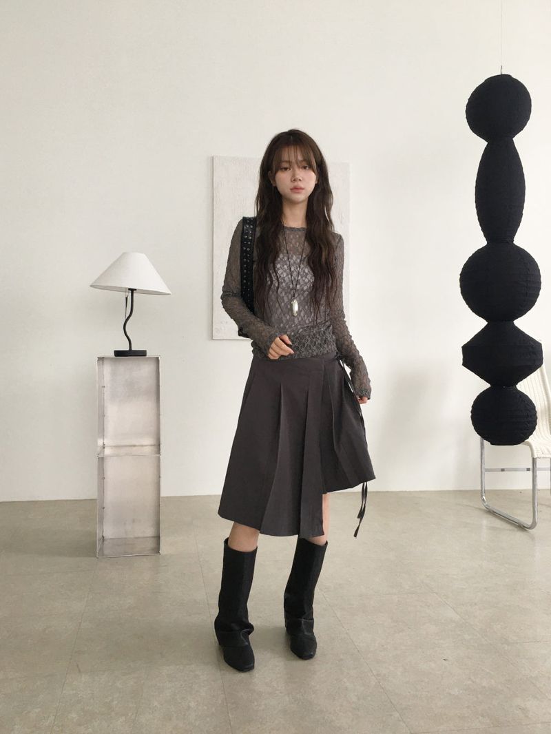 Unbal pleated wrap skirt