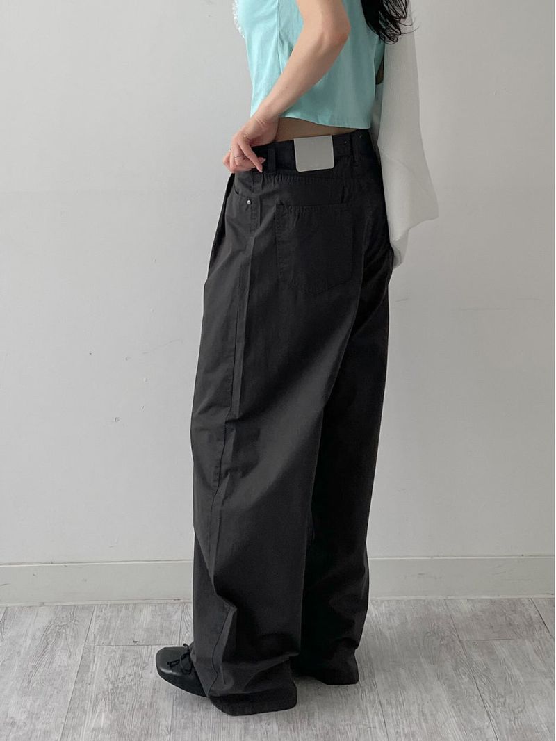 121 One Tuck Cotton Wide Pants