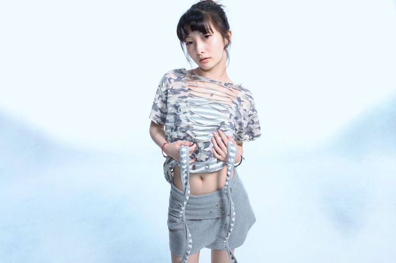 Camo Slash Eyelet Tee