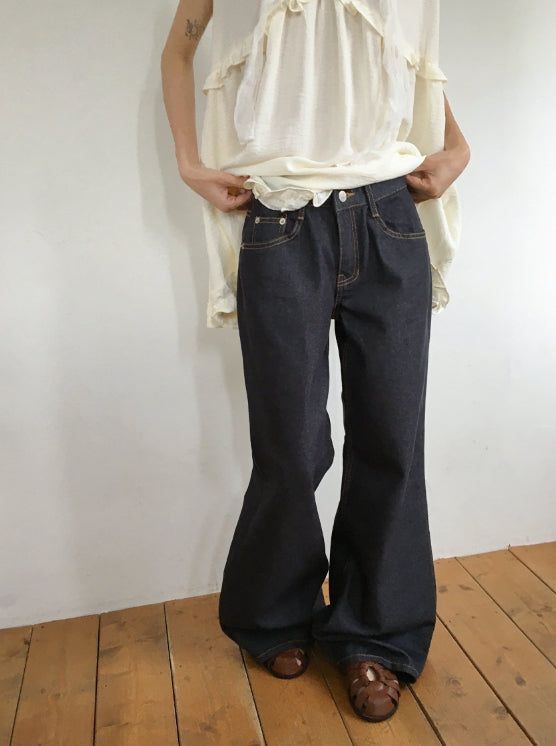 BAON（バオン）の「Ismi Non-Fade Wide Bootcut Denim Pants（Pants）」