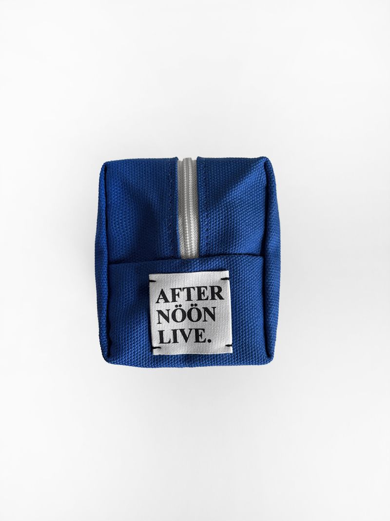 Afternoonlive Square Pouch (Cerulean Blue)