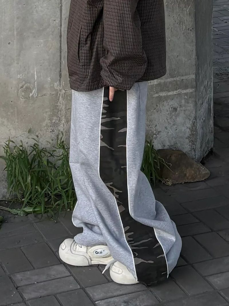 camo panel piping sweatpants