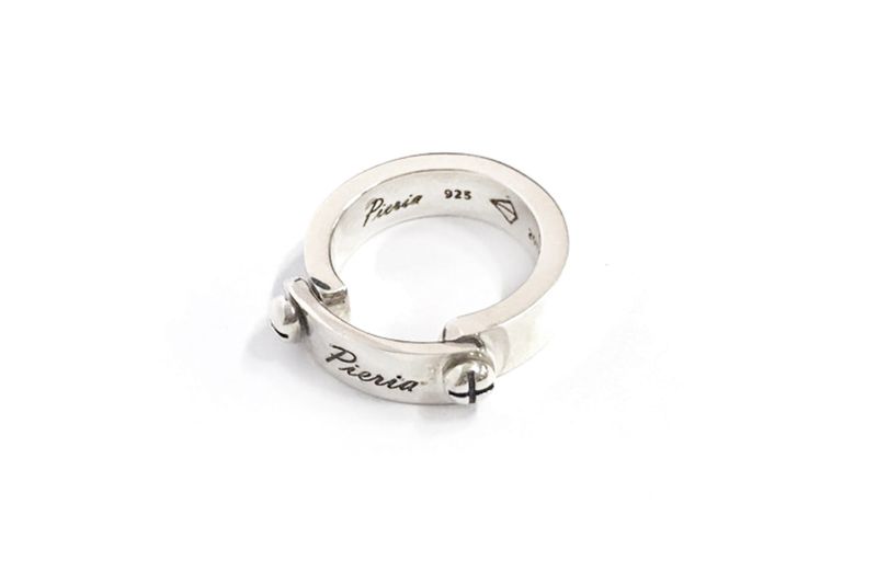 UNCHAIN RING ( S )