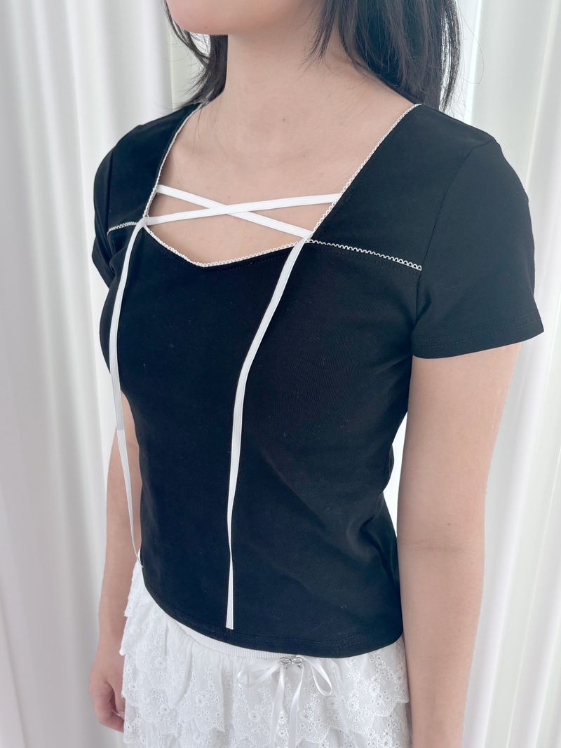 BALET SQUARE NECK T-SHIRT