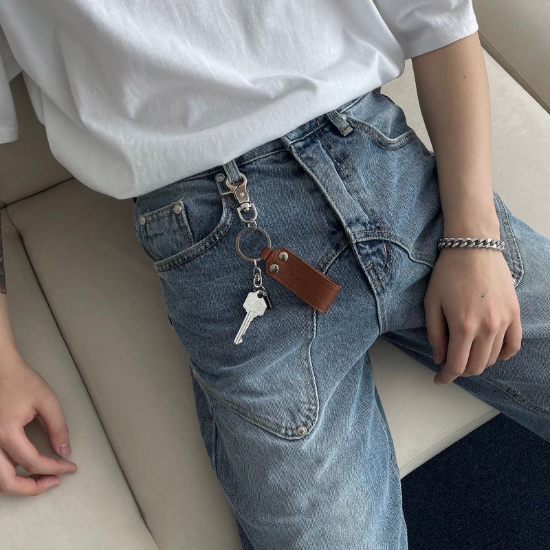 BYATTENTION Leather Keyring (2 colors)