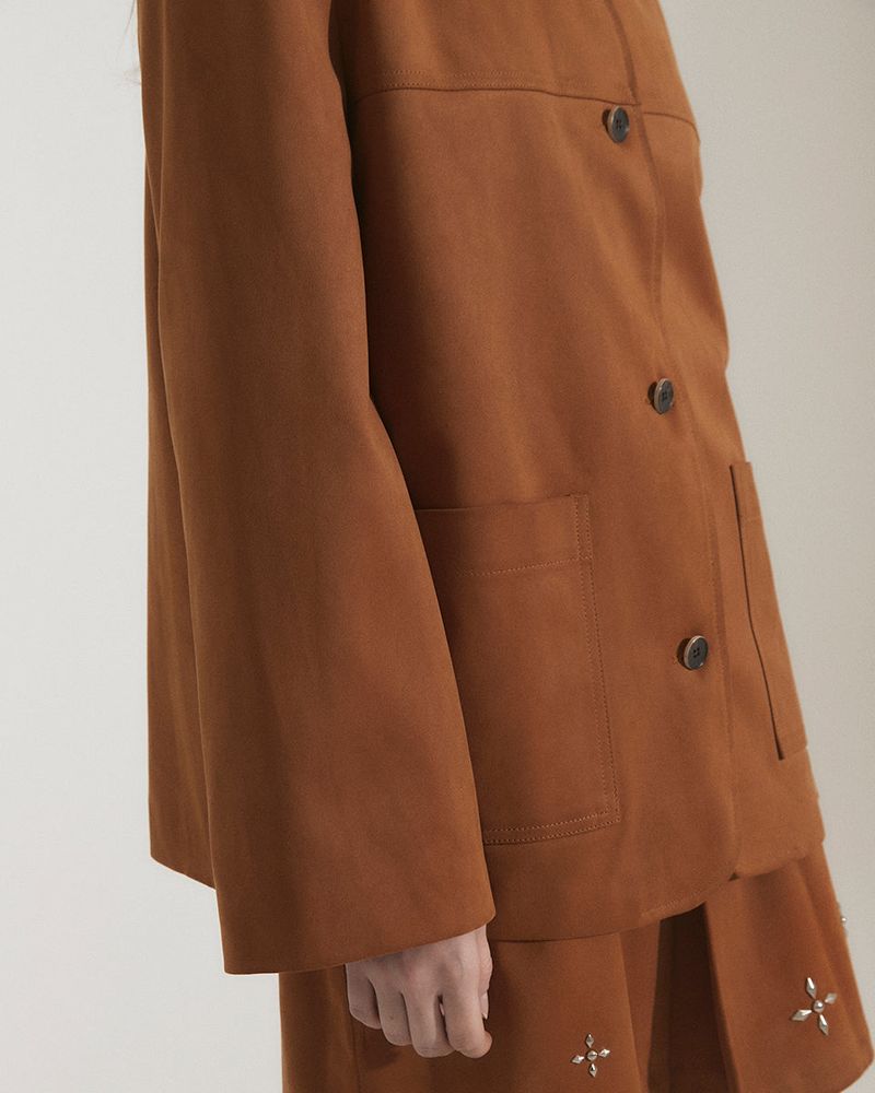 FAUX SUEDE STUDS JACKET [BROWN]