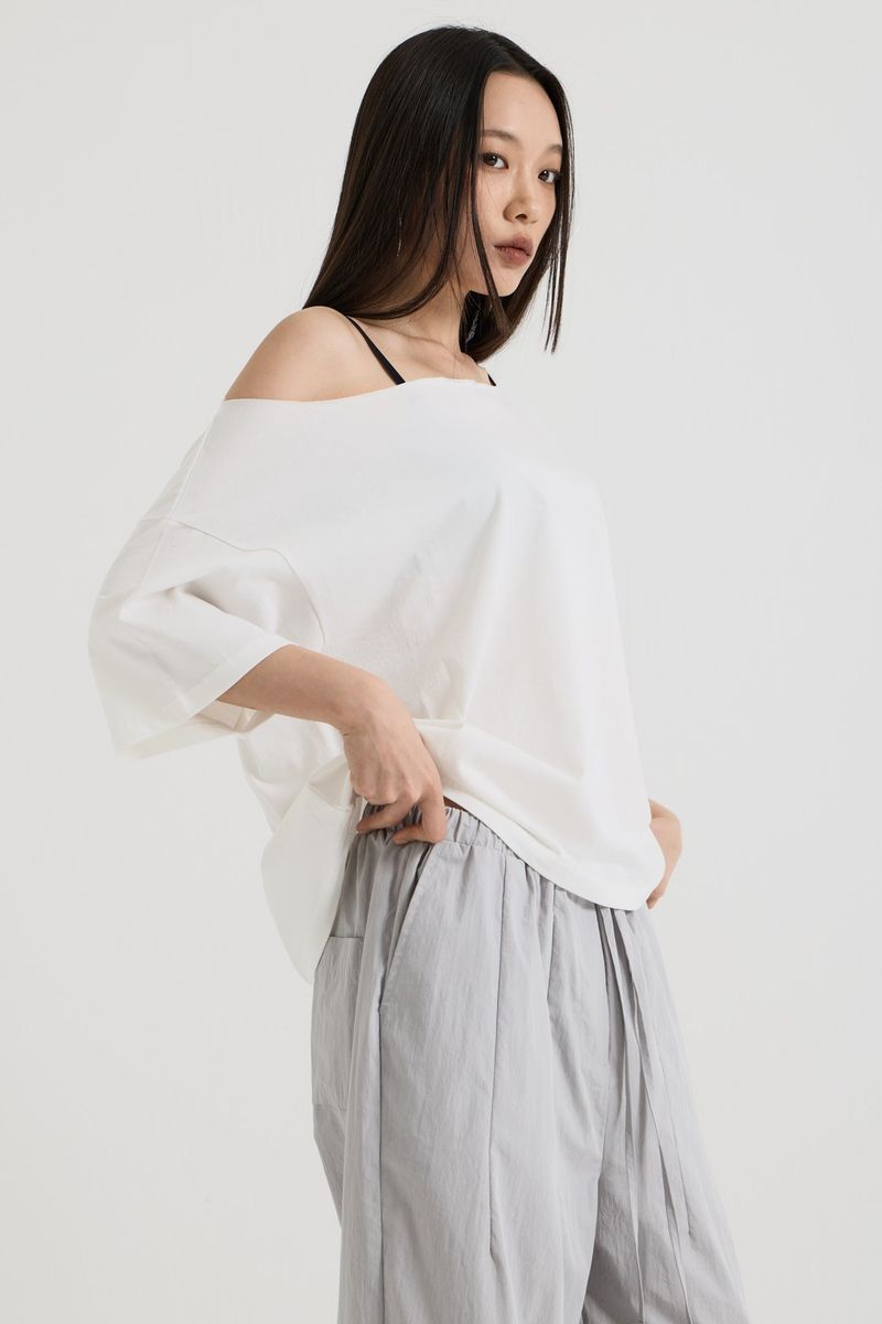 One shoulder t-shirt, White