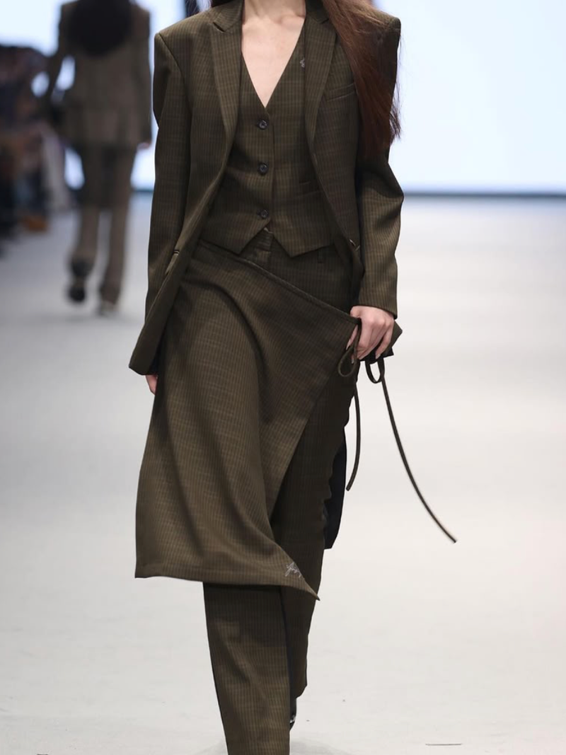 Olive Staggered Line Skirt Trousers
