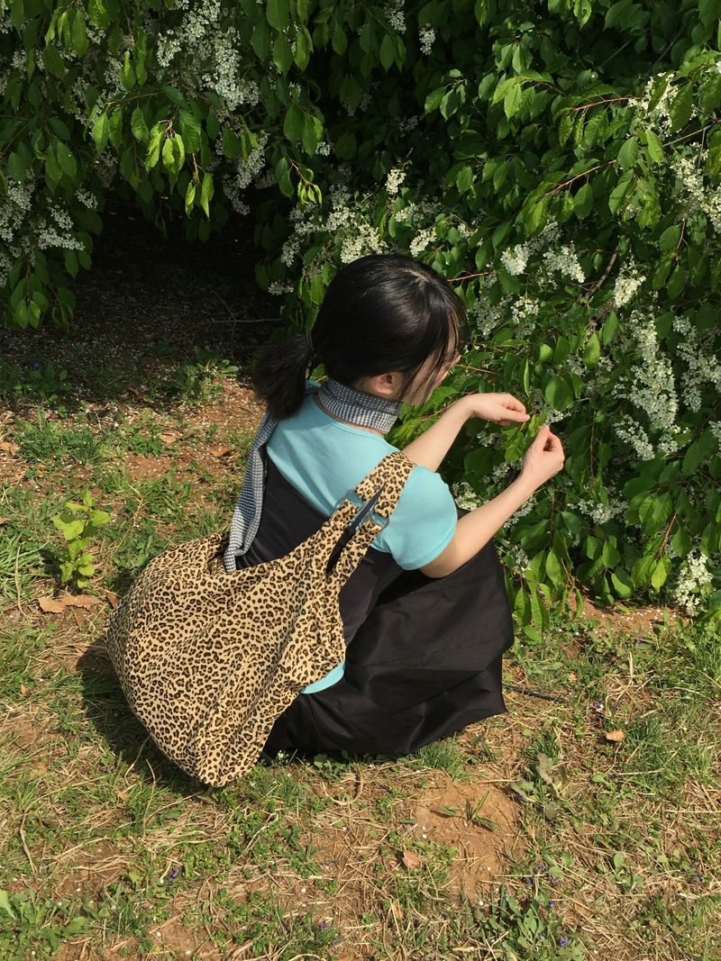 Leopard Multi-Zipper Big Shoulder Bag (1c)