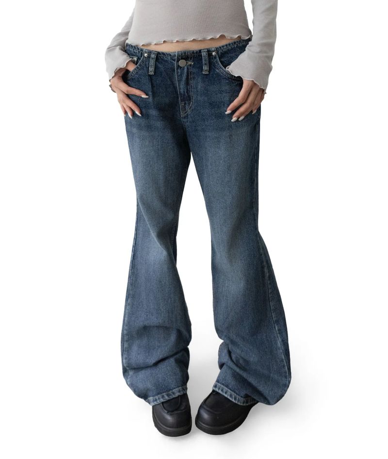 Aki Non-Stretch Low-Rise Flare Denim