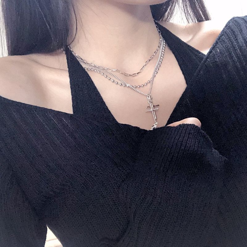 Double cross layered necklace