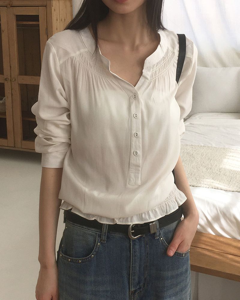 WONDER WONDER（ワンダーワンダー）の「[MADE] モアンヘンリーネックボタンシャーリングブラウス（トップス）」