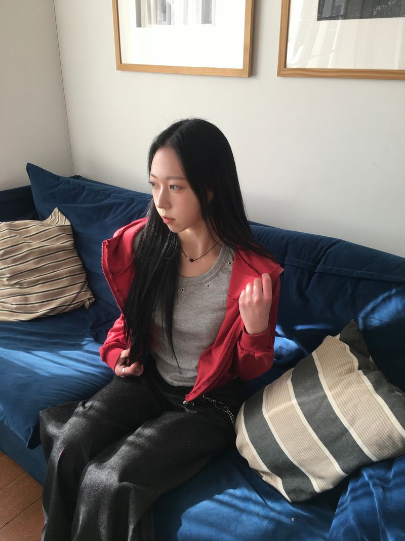 Labo High Neck Hooded Zip-Up (7c)